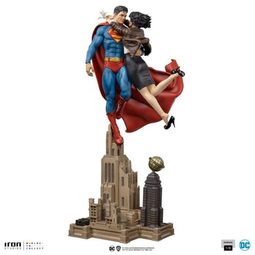 Iron Studios DC Comics Diorama Superman & Lois, Verzamelen, Film en Tv, Nieuw, Film, Ophalen of Verzenden