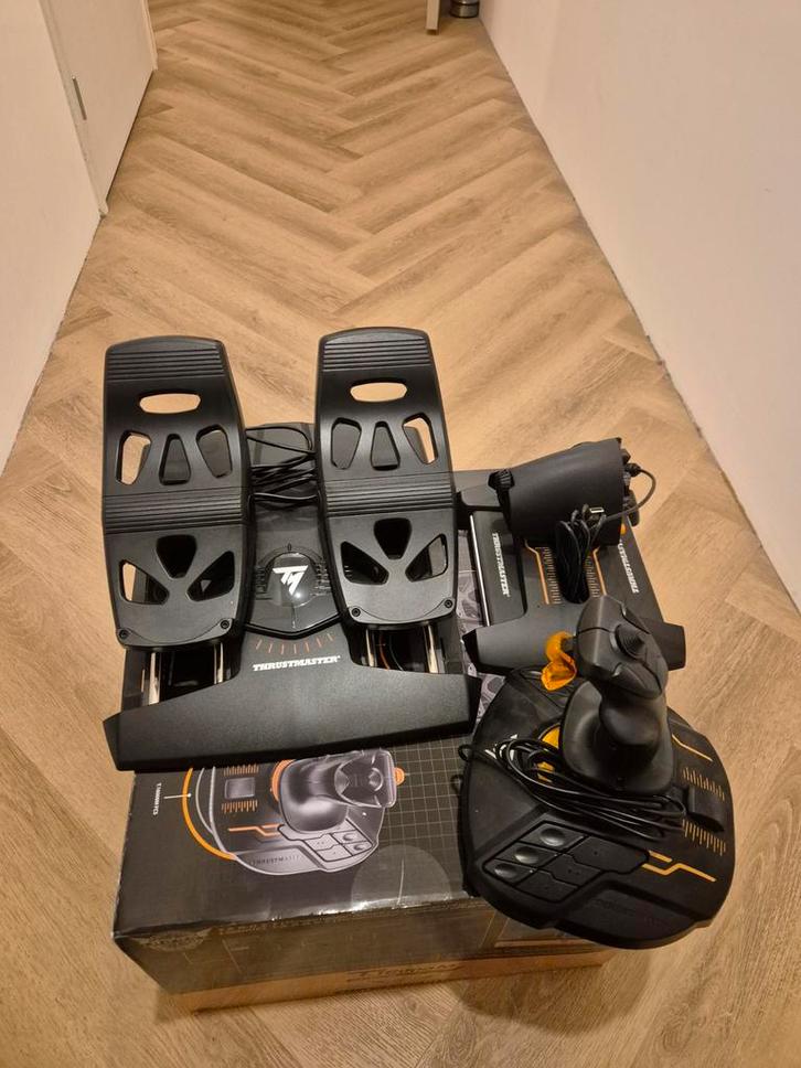 Thrustmaster T16000M, Computers en Software, Joysticks, Nieuw, Ophalen