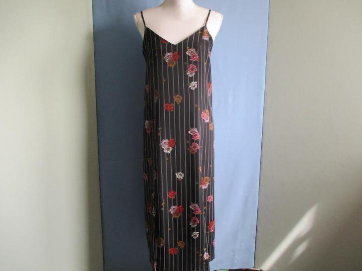 Diveded (H&M) jurk maat 36 (Nieuw met prijs-tag), Kleding | Dames, Jurken, Nieuw, Maat 36 (S), Zwart, Onder de knie, Verzenden