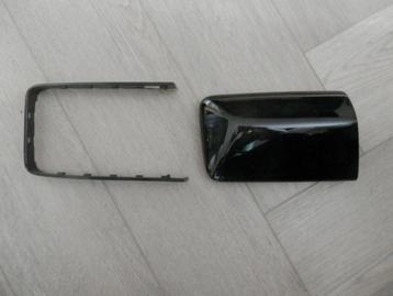 Spiegelkap links zwart Mercedes W124 beschikbaar voor biedingen