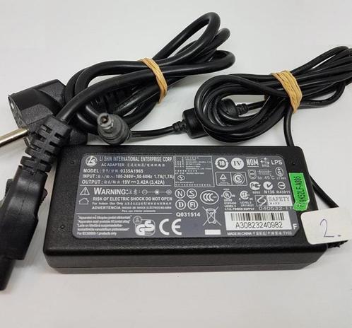 Te koop: 33 stuks opladers en voedingen. Prijs: bieden!, Audio, Tv en Foto, Opladers, Zo goed als nieuw, Verzenden