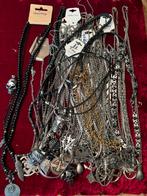 Extreem groot lot kettingen, Sieraden, Tassen en Uiterlijk, Ophalen of Verzenden, Zo goed als nieuw, Overige kleuren, Overige materialen