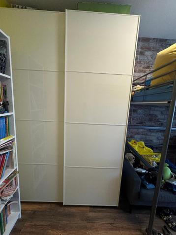IKEA PAX kledingkast met schuifdeuren – Stijlvol - afbeelding 3