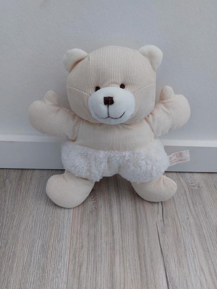Knuffel tiamo collection beer beige fluffy L407, Kinderen en Baby's, Speelgoed | Knuffels en Pluche, Zo goed als nieuw, Beer, Ophalen of Verzenden