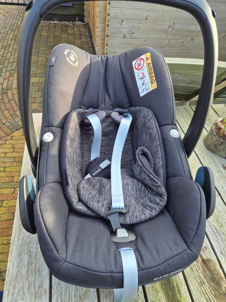 Maxi-Cosi baby autostoel met FamilyFix base, Gebruikt, Isofix, 0 t/m 13 kg, Maxi-Cosi