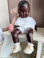 Een antiek donker shabby jongenspopje, Verzamelen, Poppen, Ophalen of Verzenden, Gebruikt, Pop