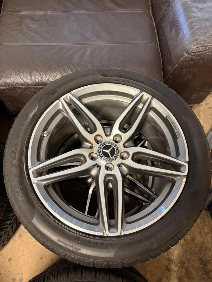 Origineel AMG Breedset winter 19 inch, Auto-onderdelen, Banden en Velgen, Banden en Velgen, Winterbanden, 19 inch, 275 mm, Personenwagen