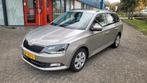 Skoda Fabia 1.2 TSI 66KW Combi 2015 Beige led/clima/cruse, Auto's, Skoda, Stof, 4 cilinders, Beige, Origineel Nederlands