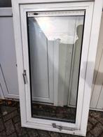 kunststof kozijn, Doe-het-zelf en Verbouw, Kozijnen en Schuifpuien, Kunststof, Gebruikt, Raamkozijn, Ophalen