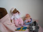 donkere baby pop met klein popje met badje, Ophalen of Verzenden, Zo goed als nieuw, Babypop