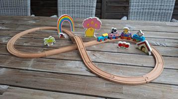 Houten wezel en pip trein beschikbaar voor biedingen