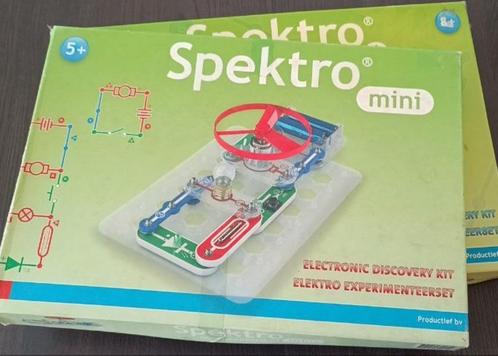 Twee dozen Spektro, Kinderen en Baby's, Speelgoed | Educatief en Creatief, Gebruikt, Bouwen, Elektronica, Puzzelen, Ontdekken