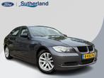 BMW 3-serie 318i 142pk Automaat | Cruise control | Stoelverw, Auto's, BMW, Automaat, Zwart, 1365 kg, Bedrijf