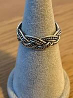 Prachtige zilveren ring ( zilver 925 ), Sieraden, Tassen en Uiterlijk, Ringen, Nieuw, Met edelsteen, Ophalen of Verzenden, Dame