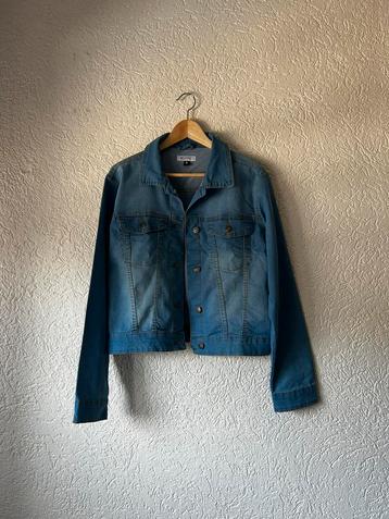 Spijkerjasje True Spirit (M) beschikbaar voor biedingen