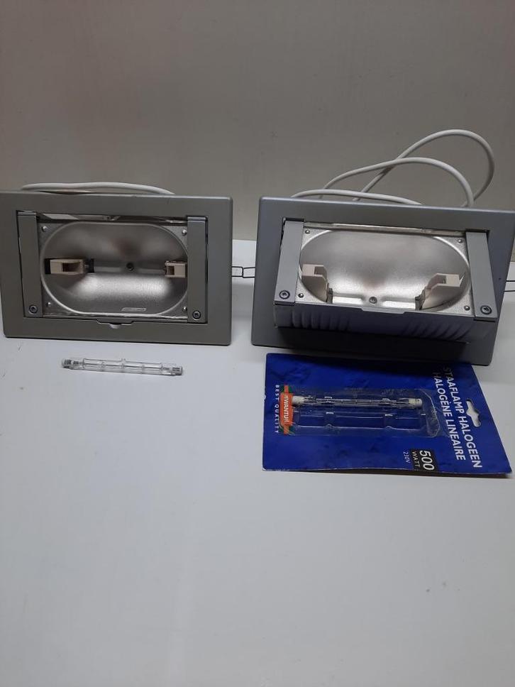 2 Wand Spots inbouw ze zijn 90 graden kantelbaar, Huis en Inrichting, Lampen | Spots, Metaal of Aluminium, Halogeen, Inbouw, Ophalen of Verzenden