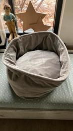 Kattenmand designed by Lotte, Ophalen, Zo goed als nieuw, Pluche