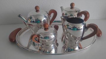Alessi silver plated bombe servies beschikbaar voor biedingen