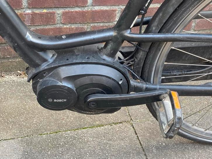 Batavus Milano Accu + Snellader, Snelheidsmeter ZGAN, Fietsen en Brommers, Elektrische fietsen, Gebruikt, Gazelle, Ophalen