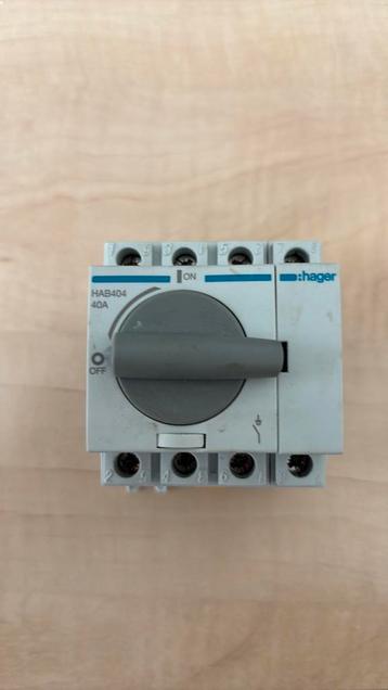 Hager HAB - Hoofdschakelaar HAB404 beschikbaar voor biedingen