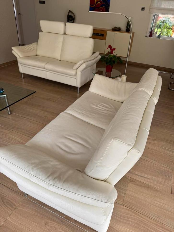 Prominent Crème/Wit leren bankstel 2x2,5 zits, Huis en Inrichting, Banken | Bankstellen, Zo goed als nieuw, 75 tot 100 cm, Ophalen