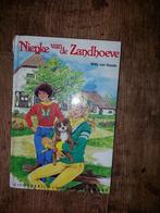 Nienke van de zandhoeve - willy van roode, Ophalen of Verzenden, Gelezen, Willy van roode, Fictie algemeen