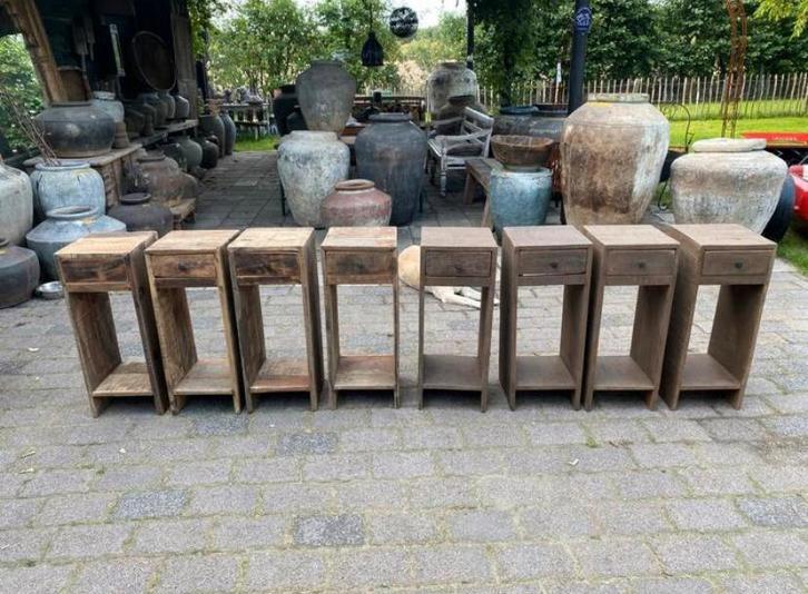 Stoer nachtkastje - plantentafel - bijzettafel. AANBIEDING!, Huis en Inrichting, Tafels | Bijzettafels, Nieuw, Vierkant, 60 cm of meer