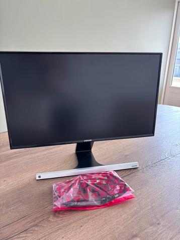 Samsung monitor beschikbaar voor biedingen