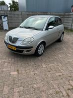 Lancia Ypsilon 1.4 AUTOMAAT 2005 Grijs, 970 kg, Stof, Elektrische ramen, Bruin