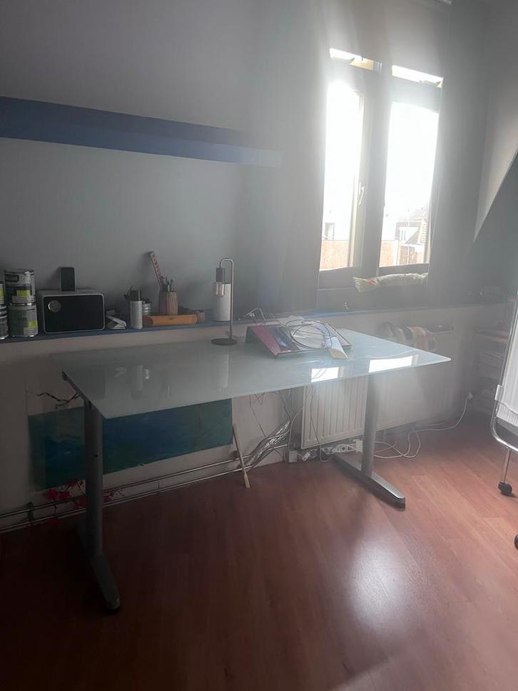 Bureau Galant met verstelbare poten, Huis en Inrichting, Bureaus, Zo goed als nieuw, Bureau, In hoogte verstelbaar, Ophalen