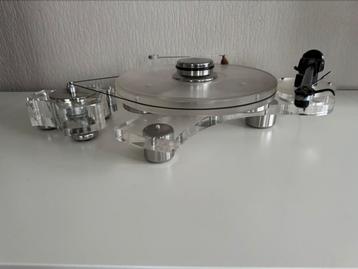 Transrotor Iron Plexi beschikbaar voor biedingen