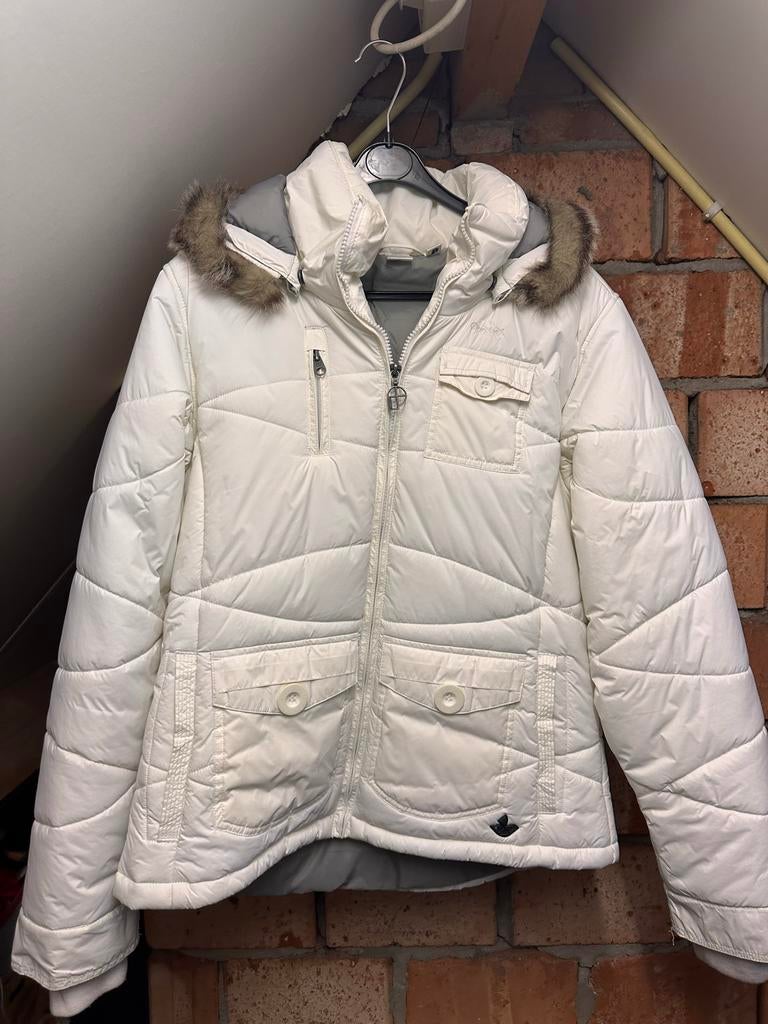 Protest Winterjas Dames - roomwit maat 40/L, Ophalen of Verzenden, Zo goed als nieuw, Maat 38/40 (M), Wit