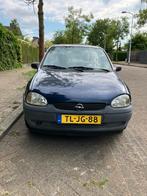 Opel Corsa 1.4 I 44KW 3D 1998 Blauw | APK maart 2026, Voorwielaandrijving, 450 kg, 4 cilinders, Blauw