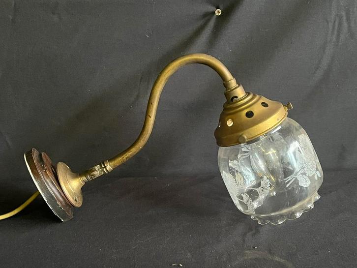 Klassiek / antiek wandlampje, Antiek en Kunst, Antiek | Lampen, Ophalen of Verzenden