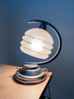 Vintage tafellamp met glazen kap – retro design, Huis en Inrichting, Lampen | Tafellampen, Ophalen, Gebruikt, Glas, Minder dan 50 cm