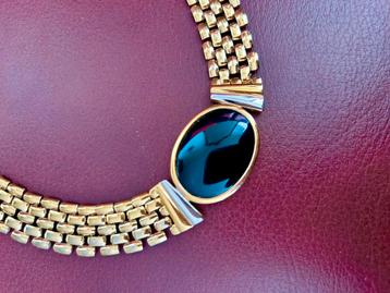 Groot Collier Goud/Zilver met Zwarte Steen beschikbaar voor biedingen