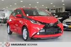 Toyota AYGO  Aygo 1.0 x-play touch/AUTOMAAT/CAMERA/AIRCO, Automaat, Stof, Gebruikt, Zwart