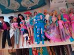 Partijtje barbie dolls poppen toys speelgoed fashiondolls, Verzamelen, Verzenden