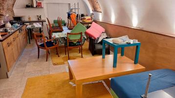 Beukenhouten salontafel beschikbaar voor biedingen