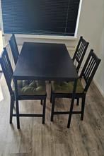 eettafel met 4 stoelen en kussens, Huis en Inrichting, Ophalen, Zo goed als nieuw, 4 tot 6 stoelen