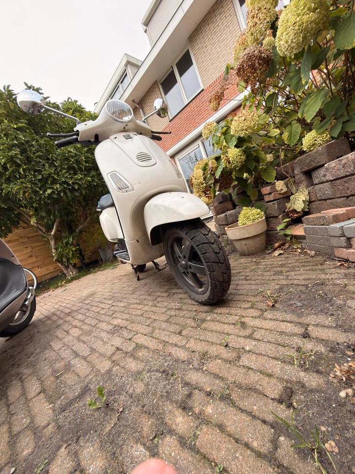 Piaggio Vespa LX 50 80cc Afstandbediening begrenzer, Fietsen en Brommers, Snorfietsen en Snorscooters, Gebruikt, Vespa, Benzine