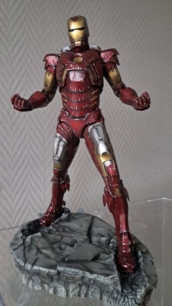 Ironman 1/6 Resin Modelkit - Handgeschilderd met Verlichting, Ophalen, Zo goed als nieuw