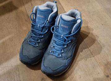 Meindl Bogota Mid blauw beschikbaar voor biedingen