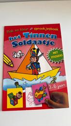 Boek het Tinnen Soldaatje Nieuw met stickers Nieuw, Boeken, Ophalen of Verzenden, Nieuw