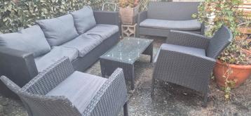 Loungeset beschikbaar voor biedingen