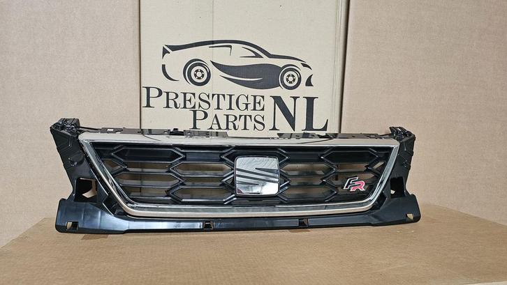 Grill Seat Leon 3 III 5F Facelift FR Grille 5F0853654J NIEUW, Auto-onderdelen, Carrosserie en Plaatwerk, Bumper, Voor, Nieuw, Herkomst onderdeel bekend