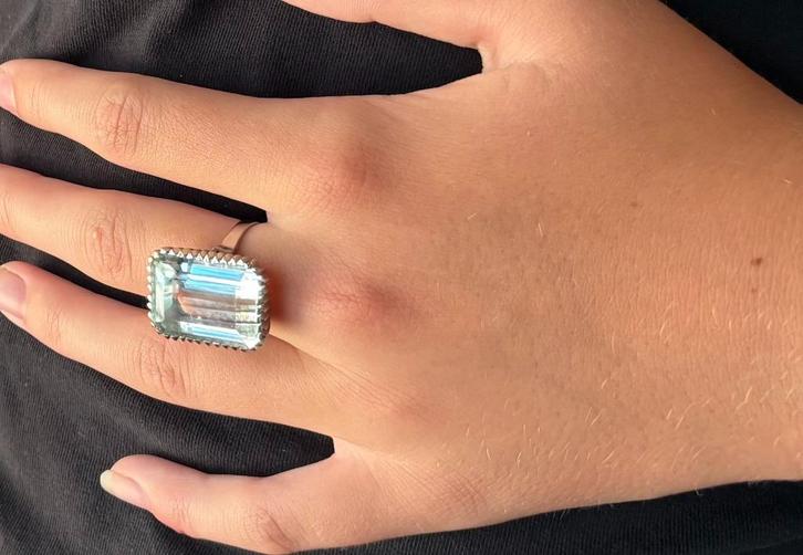 Aquamarijn robuuste 14k gouden vintage dames ring luxe, Sieraden, Tassen en Uiterlijk, Ringen, Zo goed als nieuw, Dame, 17 tot 18