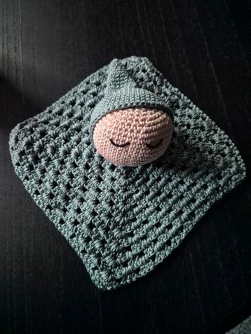 knuffeldoekje beschikbaar voor biedingen