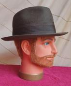 Mooie hoed. Wolvilt mt 57. Groengrijs. Gedragen, Ophalen of Verzenden, Gedragen