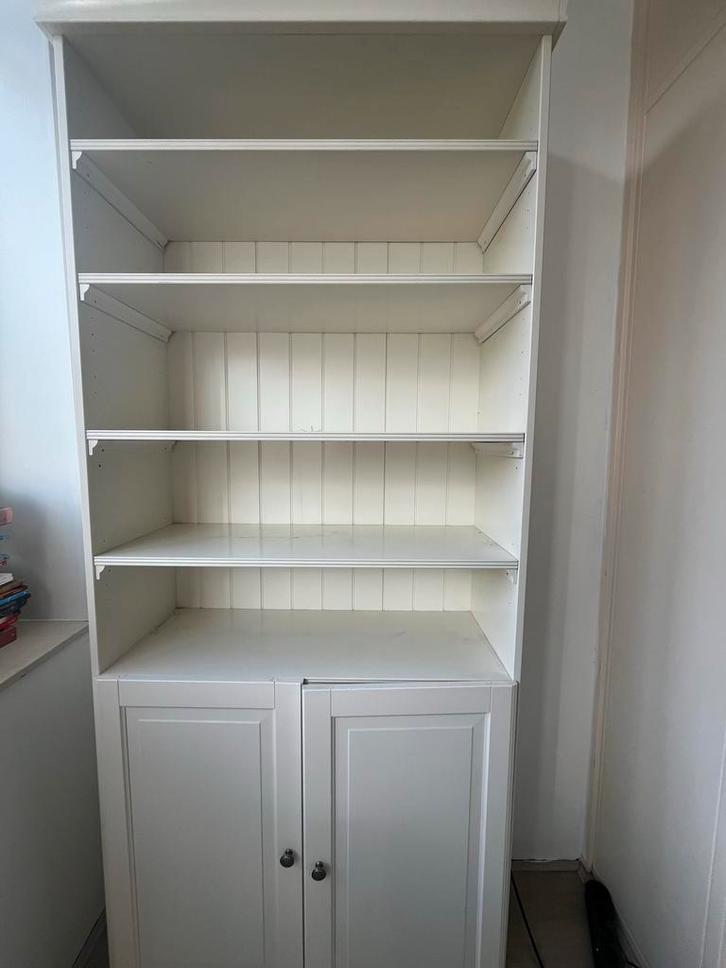 Liatorp IKEA Kast - Wit, 210cm hoog, Huis en Inrichting, Kasten | Boekenkasten, Gebruikt, 50 tot 100 cm, 200 cm of meer, 25 tot 50 cm